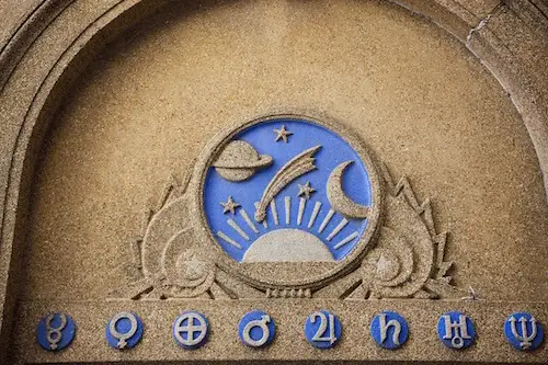 symbol on Nicholson Hall